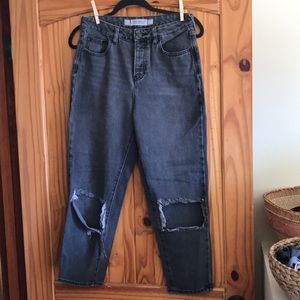 Brandy Melville cropped high waisted jeans
